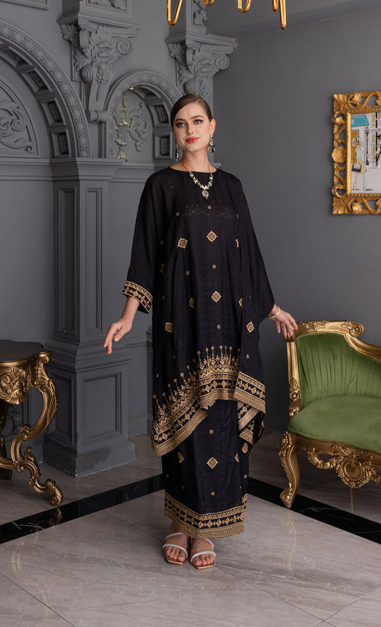 Miss Magnific Kurung in Jet Black