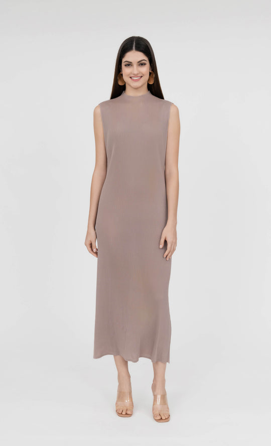 Miss Charm Dress in Champagne