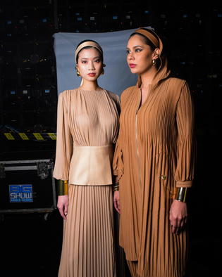  Pleats of Life—LARNEY’s Debut KLFW Collection