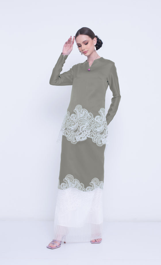 TQ Frontliners Kurung Lace in Laurel Oak