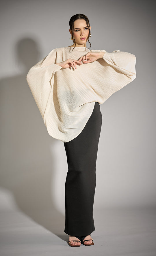 Miss Prestige Top in Cream