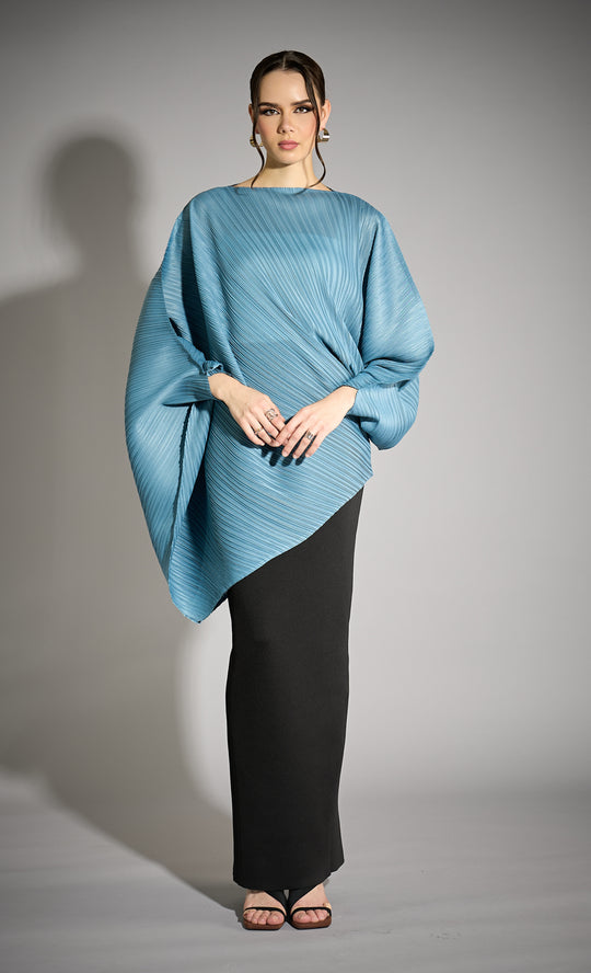 Miss Prestige Top in Haze Blue