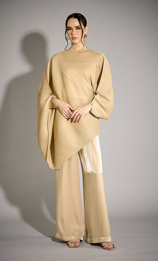 Miss Prestige Top in Beige