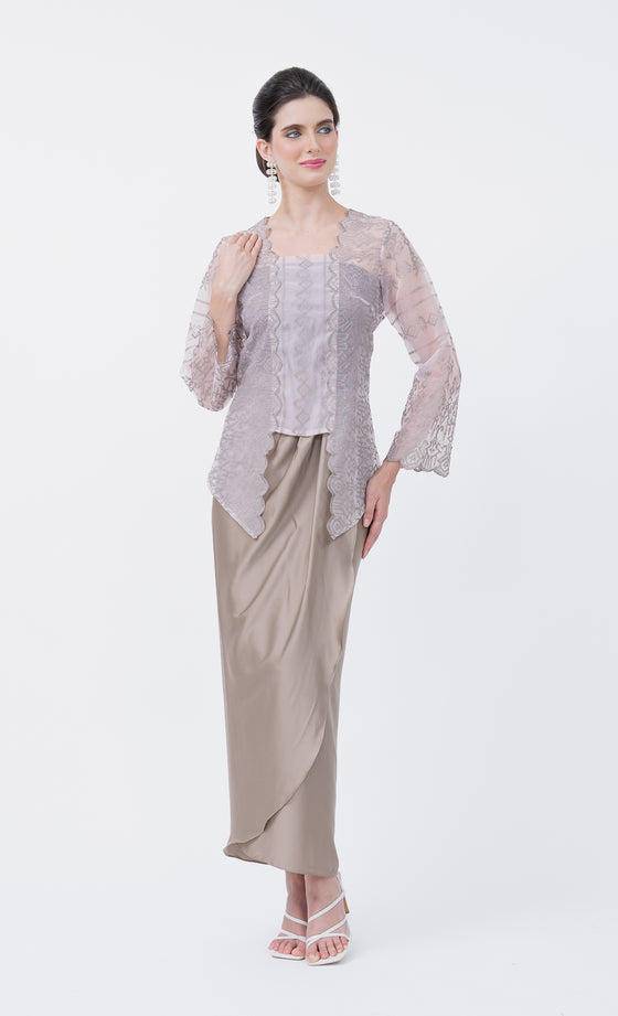 Delicate Kebaya in Champagne