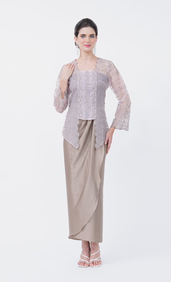 Delicate Kebaya in Champagne