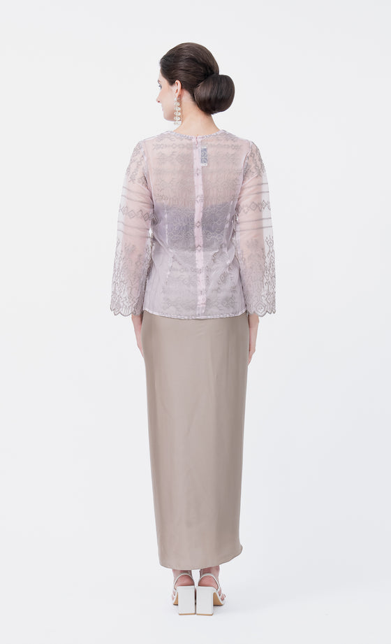 Delicate Kebaya in Champagne