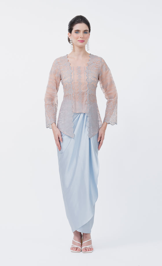 Delicate Kebaya in Peach