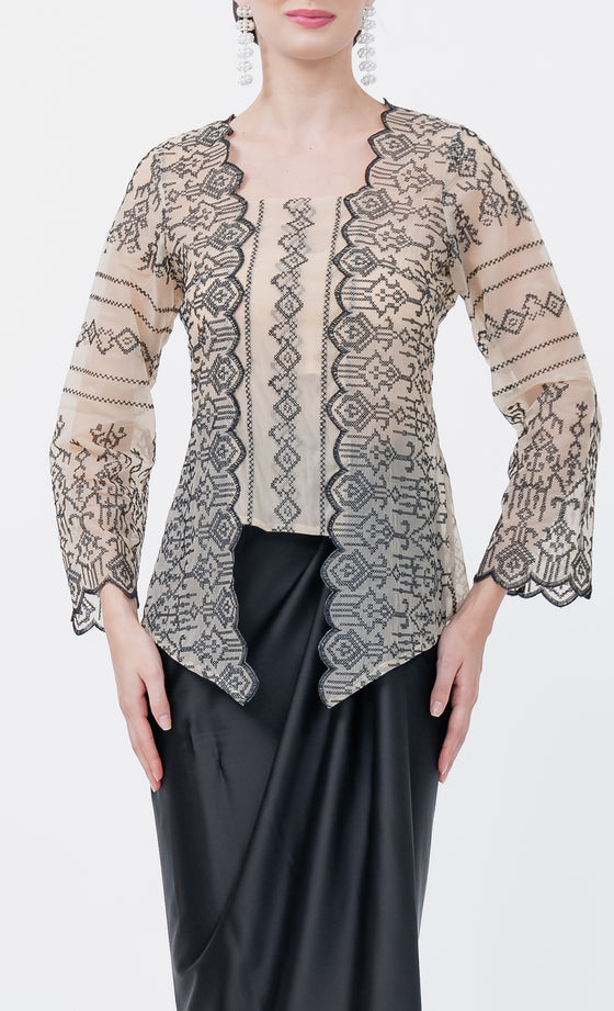 Delicate Kebaya in Apricot