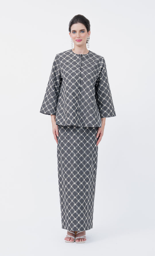 Urban Kurung in Jet Black
