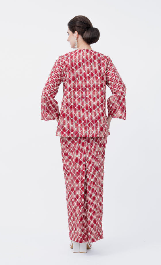 Urban Kurung in Raspberry Red