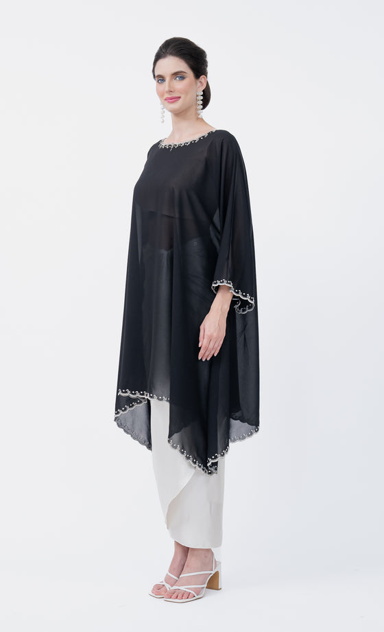 Renowned Embroidery Kurung in Black