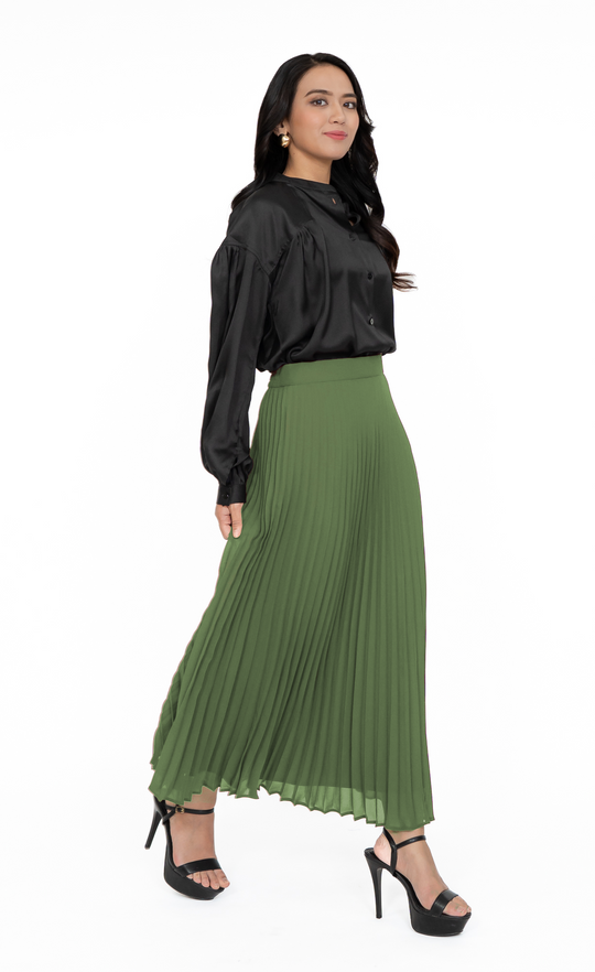Aria Pleated Skirt in Pastel Green