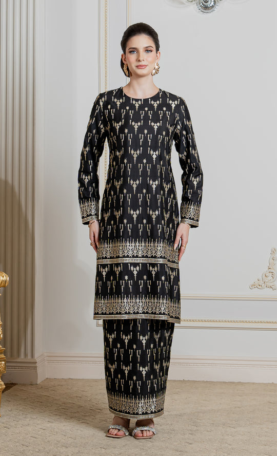 Alma Kurung in Black Iris