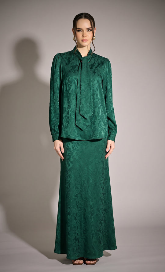 Divina Bow Top in Green Bee