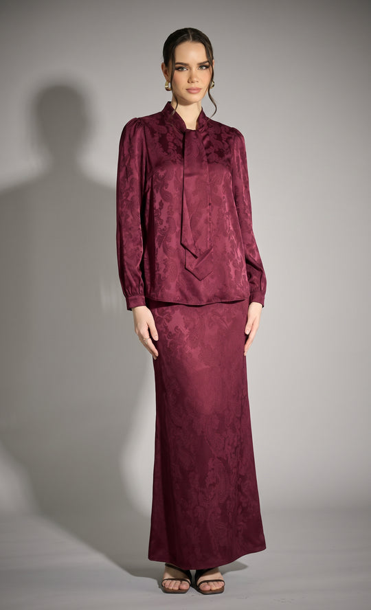Divina Bow Top in Merlot Red