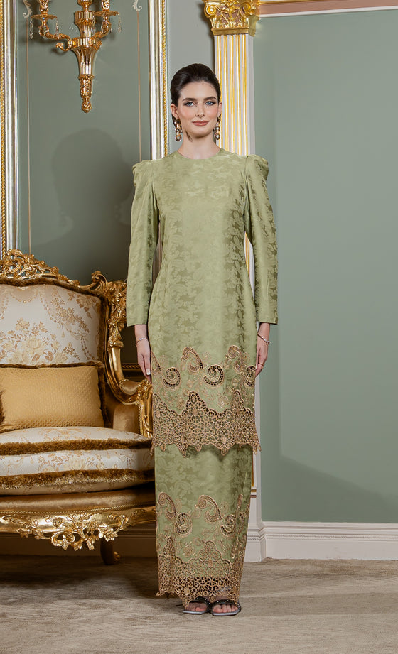 Divina Kurung in Moss Green