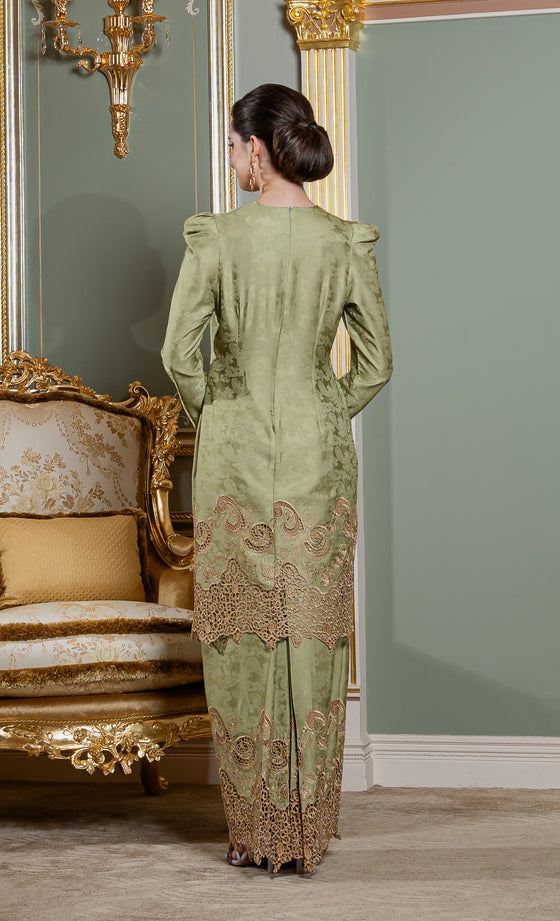 Divina Kurung in Moss Green