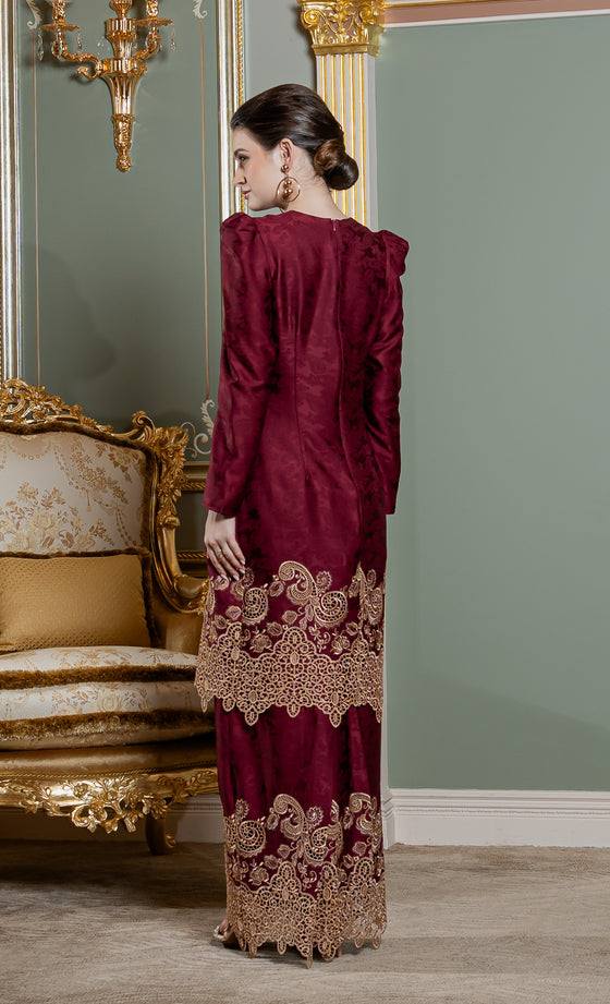 Divina Kurung in Merlot Red