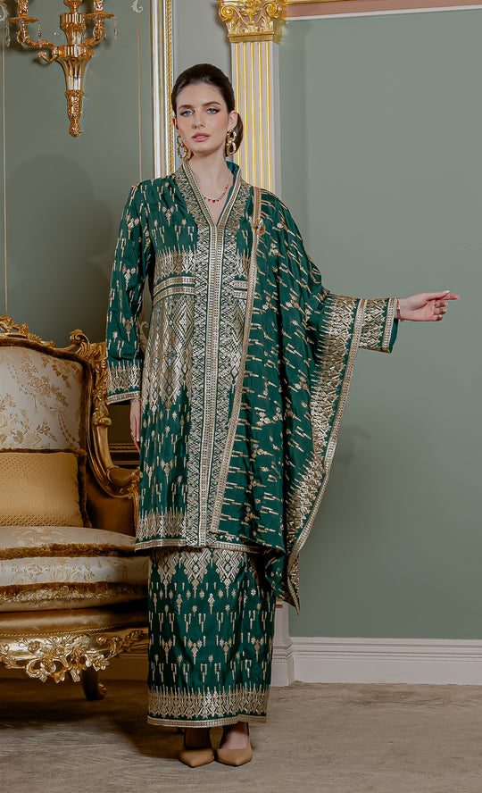 Serena Kebaya in Green Bee