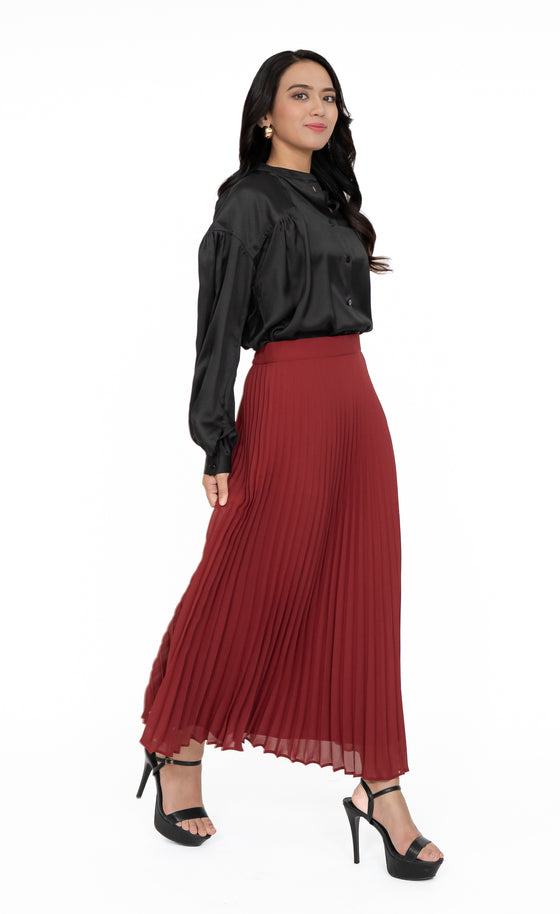 Aria Pleated Skirt in Merlot Red