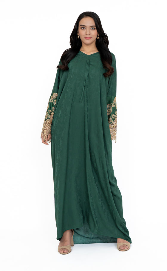 Divina Caftan in Green Bee