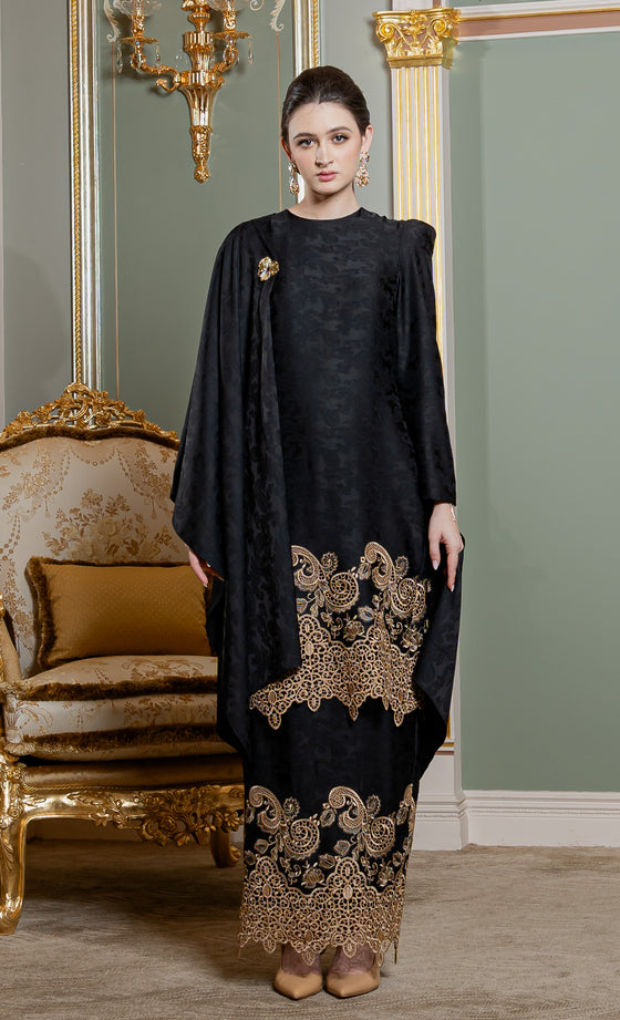 Divina Kurung in Black Iris