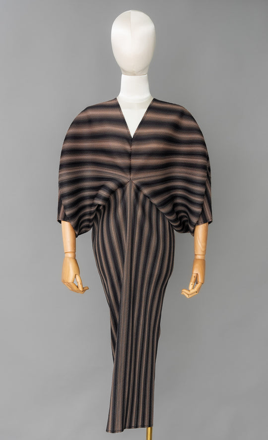 Miss Liberty Dress in Moire Black