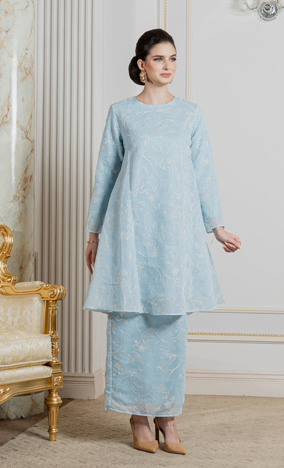 Stellar Kurung in Skylight Blue