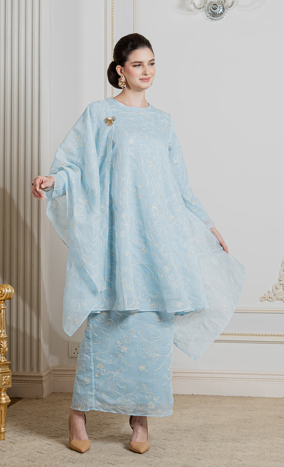 Stellar Kurung in Skylight Blue