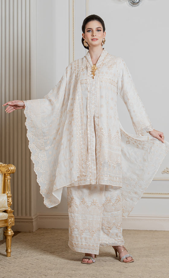 Grandeur Kebaya in Ivory White