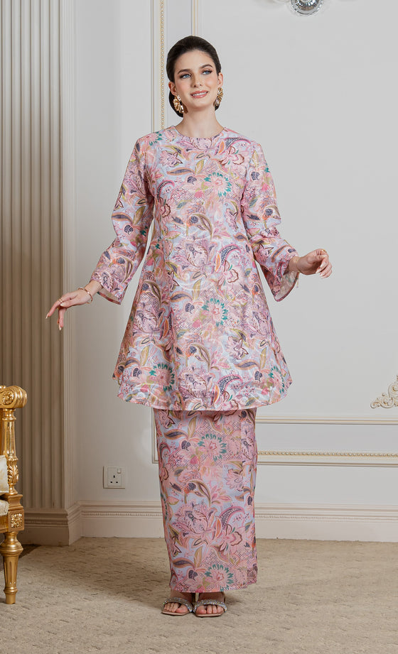 Flourish Kurung in Blush Rose