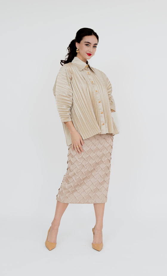 Bukit Nenas Oversized Shirt in Frosted Champagne