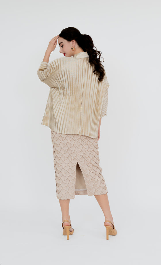 Bukit Nenas Oversized Shirt in Frosted Champagne