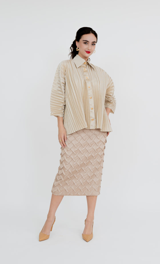 Bukit Nenas Oversized Shirt in Frosted Champagne