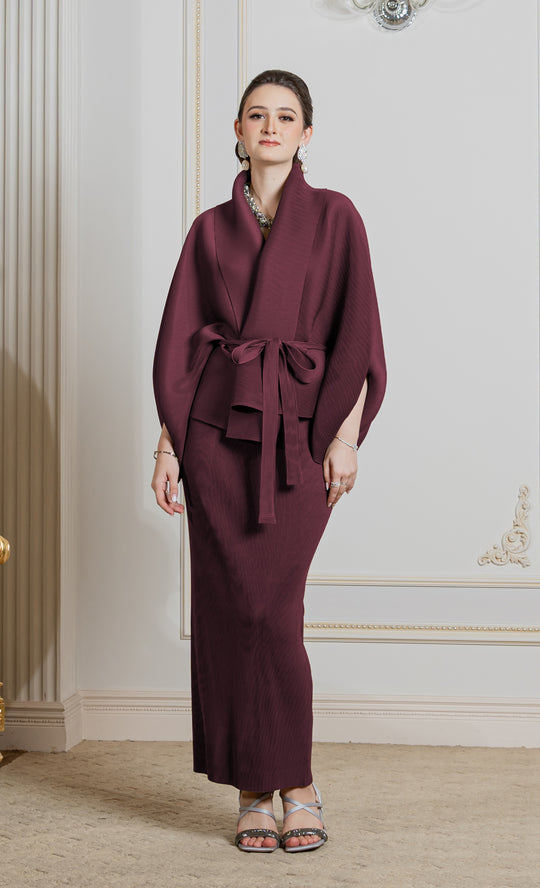 Miss Aubryn Kurung in Maroon