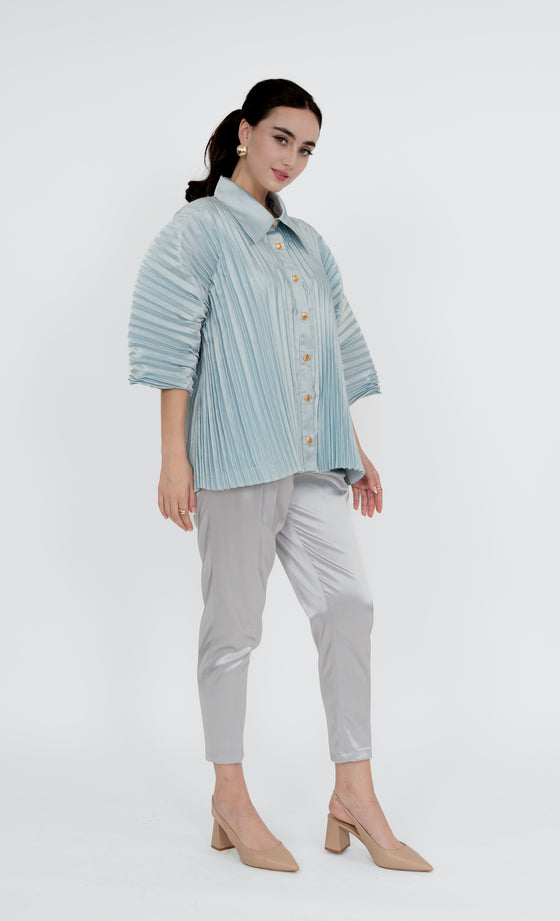 Bukit Nenas Oversized Shirt in Frosted Blue