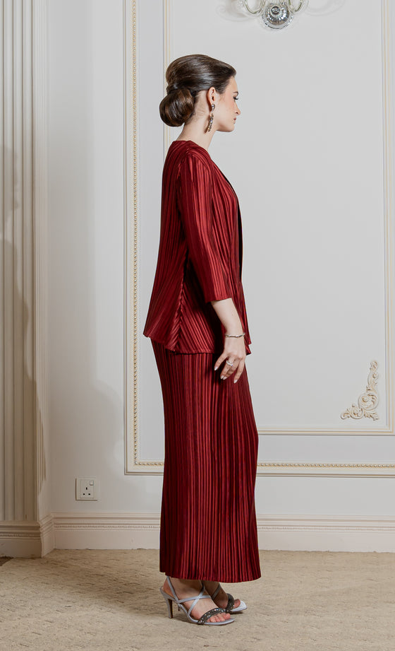 Miss Sleek Kebaya in Merlot Red