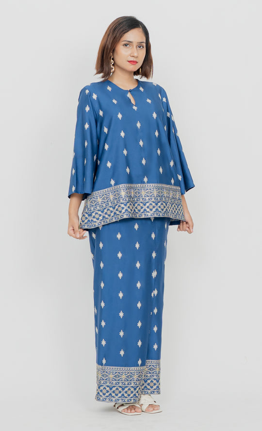 Regent Kurung Kedah in Navy Blue