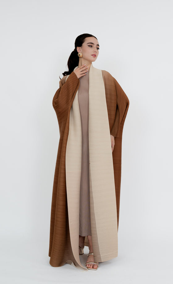 Dang Wangi Cardigan in Creamy Brown