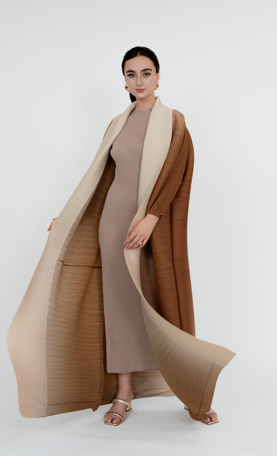 Dang Wangi Cardigan in Creamy Brown