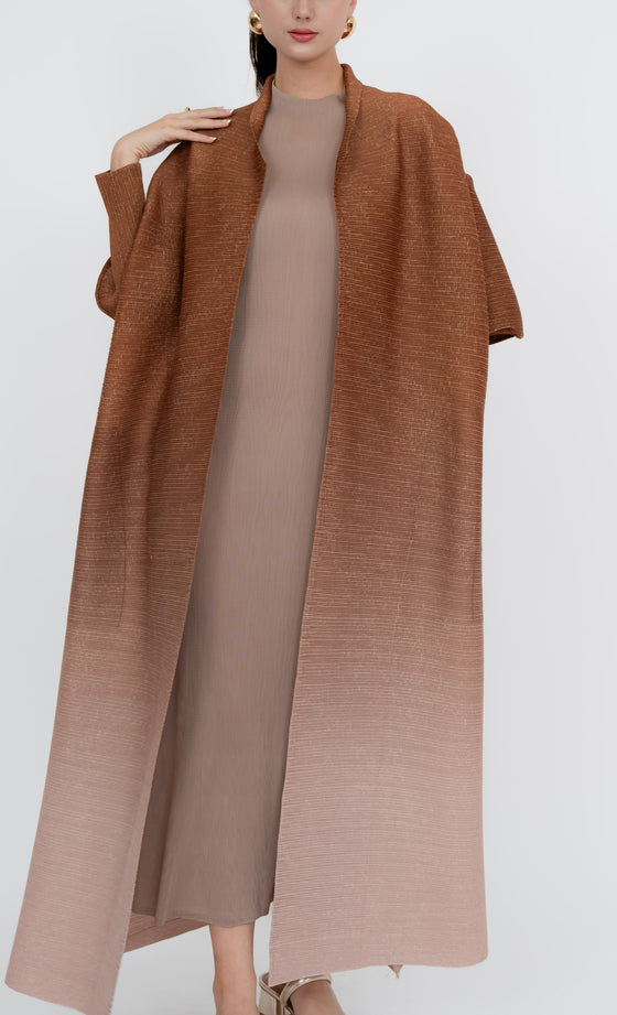 Putrajaya Cardigan in Ombre Brown