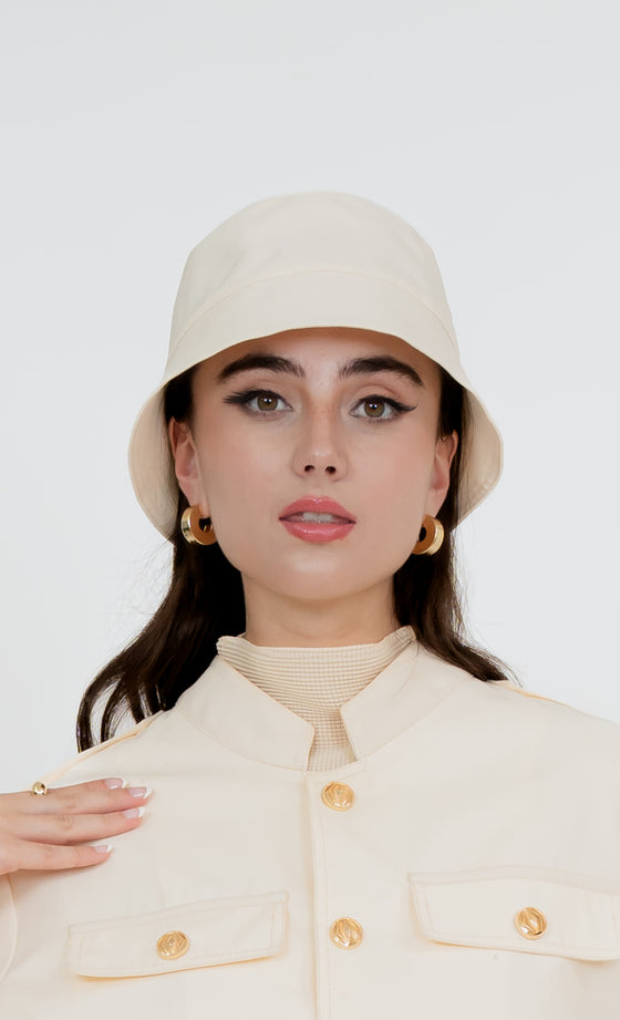 Imbi Bucket Hat in Lucent White