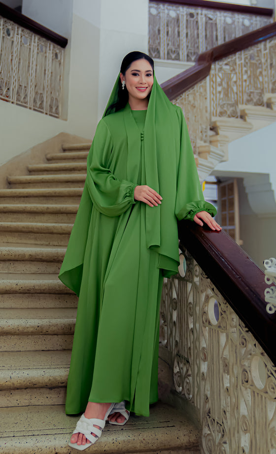 Lady Rania Abaya in Willow Green