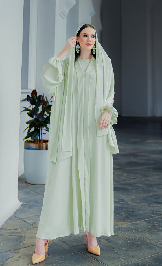 Lady Rania Abaya in Seacrest Mint