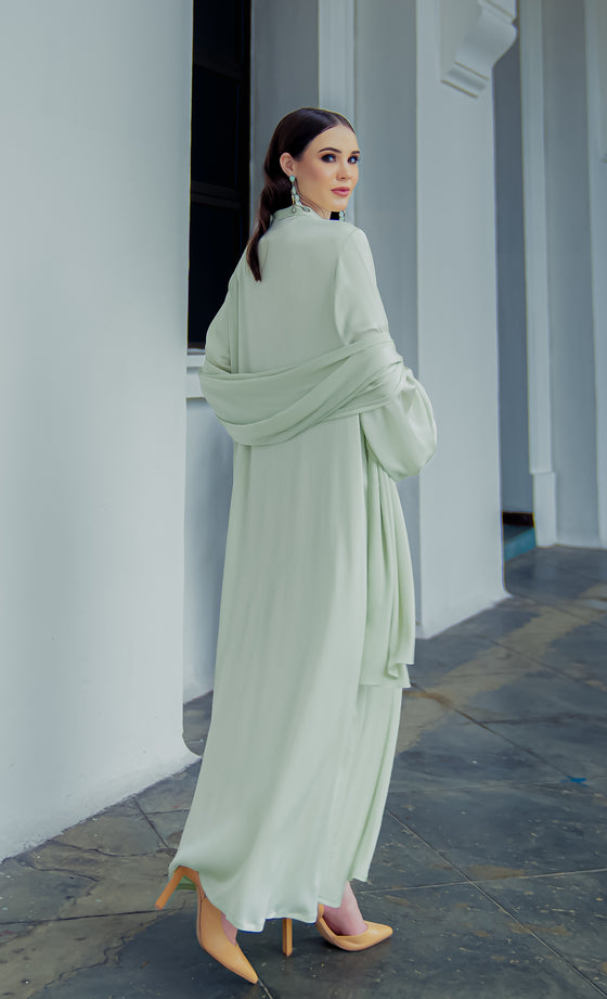 Lady Rania Abaya in Seacrest Mint