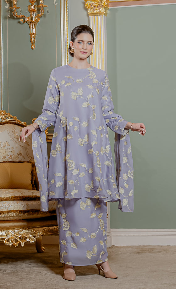 Solace Kurung in Lilac Heather