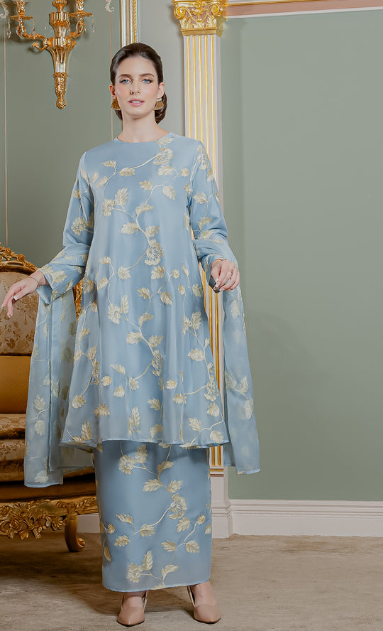 Solace Kurung in Winter Sky