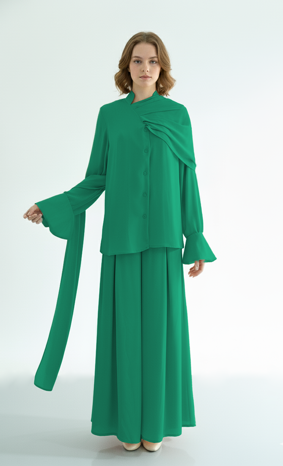 Aeris Palazzo in Green Bee