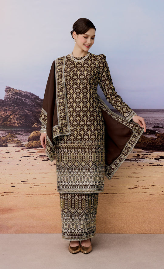 Sublime Kurung in Dark Brown