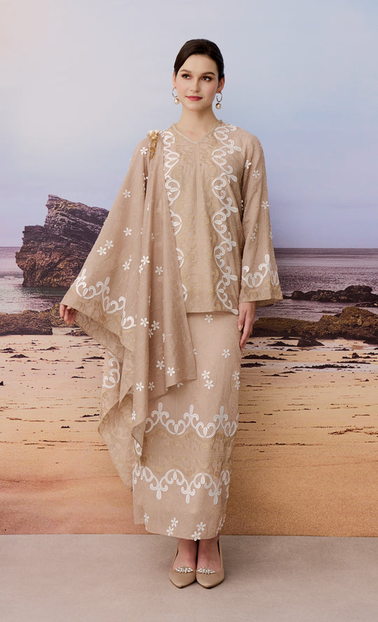 Rise Kurung Kedah in Pale Khaki